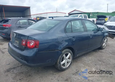 2008 Volkswagen Jetta S из США, поврежденный, VIN 3VWJM71K88M087847